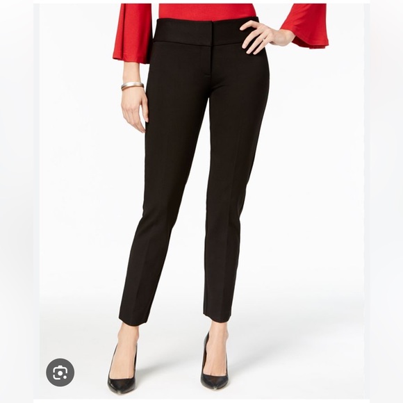 NWT Alfani slim leg tummy control pants in size 18 - Picture 1 of 8